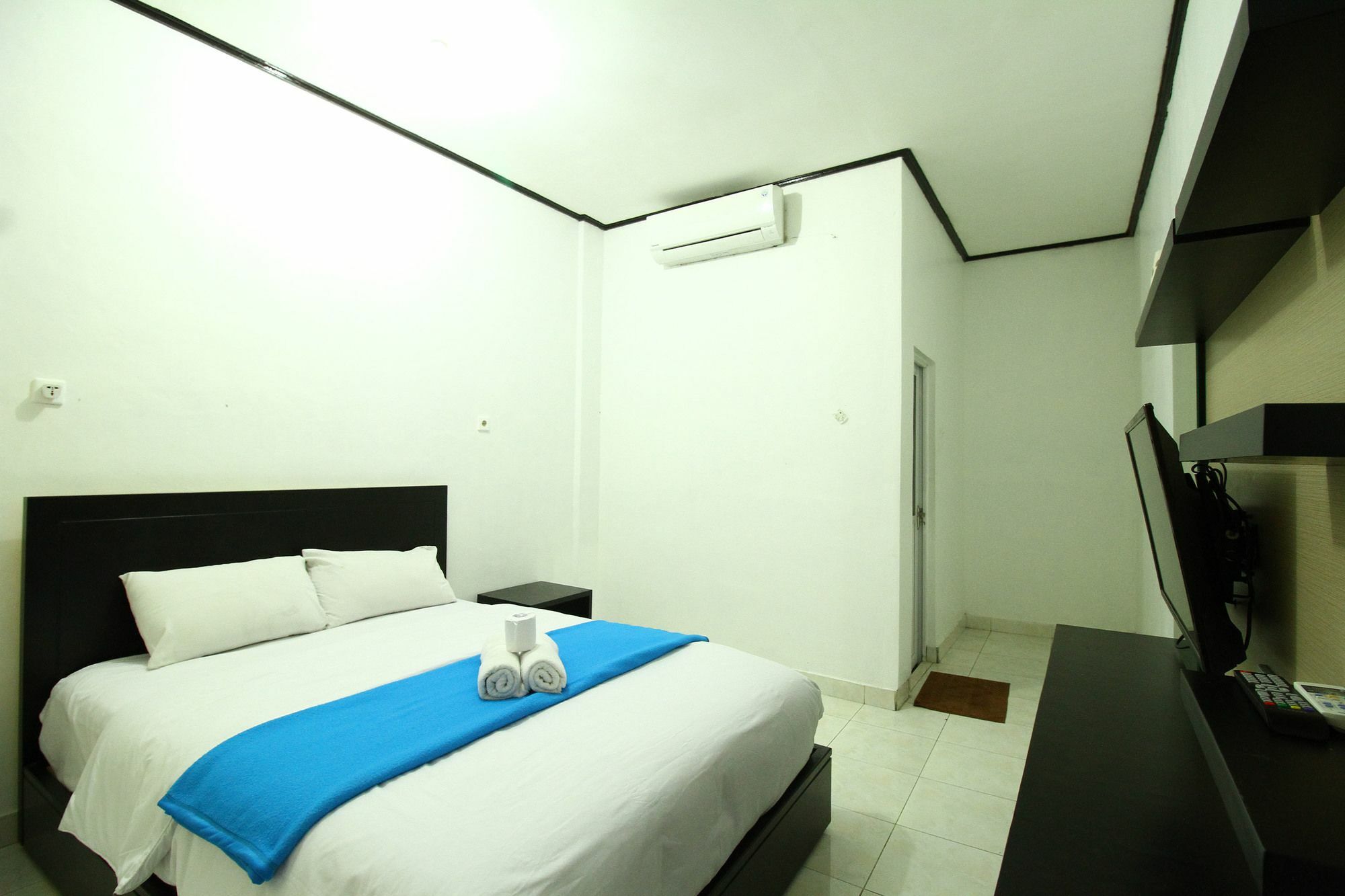 Dua Dara Inn Kuta Legian Exteriér fotografie