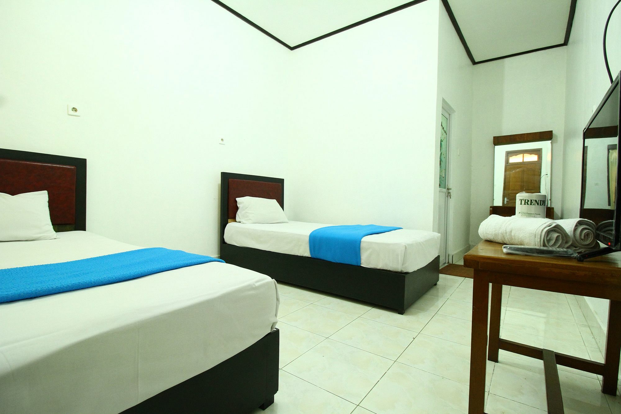 Dua Dara Inn Kuta Legian Exteriér fotografie