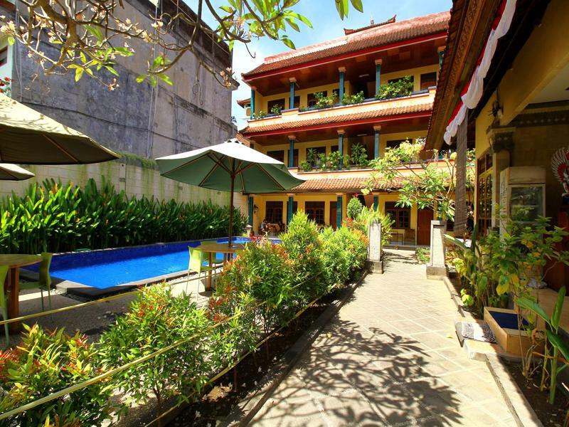 Dua Dara Inn Kuta Legian Exteriér fotografie
